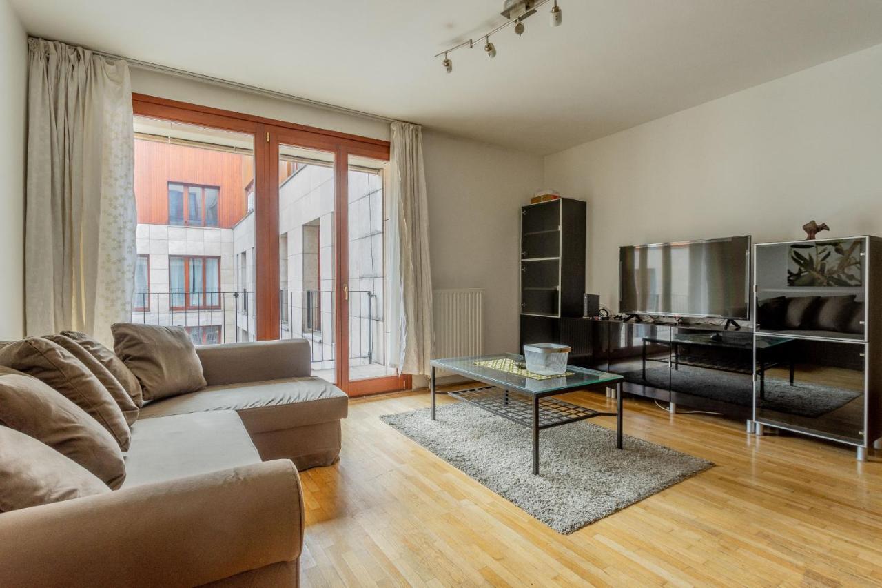 Apartment K9 *